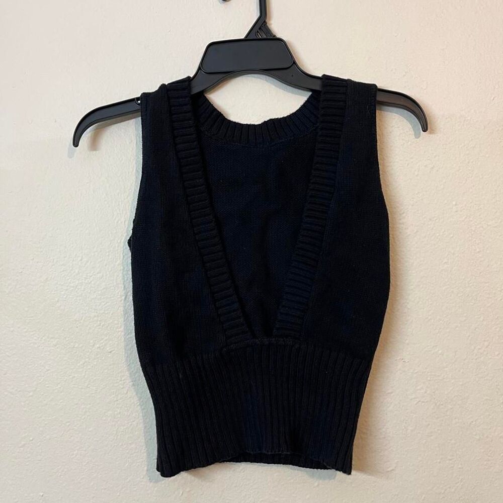 Newport Women's Black Vest